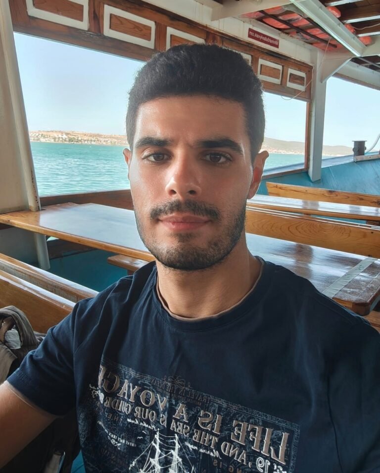 Ömer Tuğkan Özer